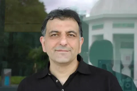 Hossein Noush-Azar
